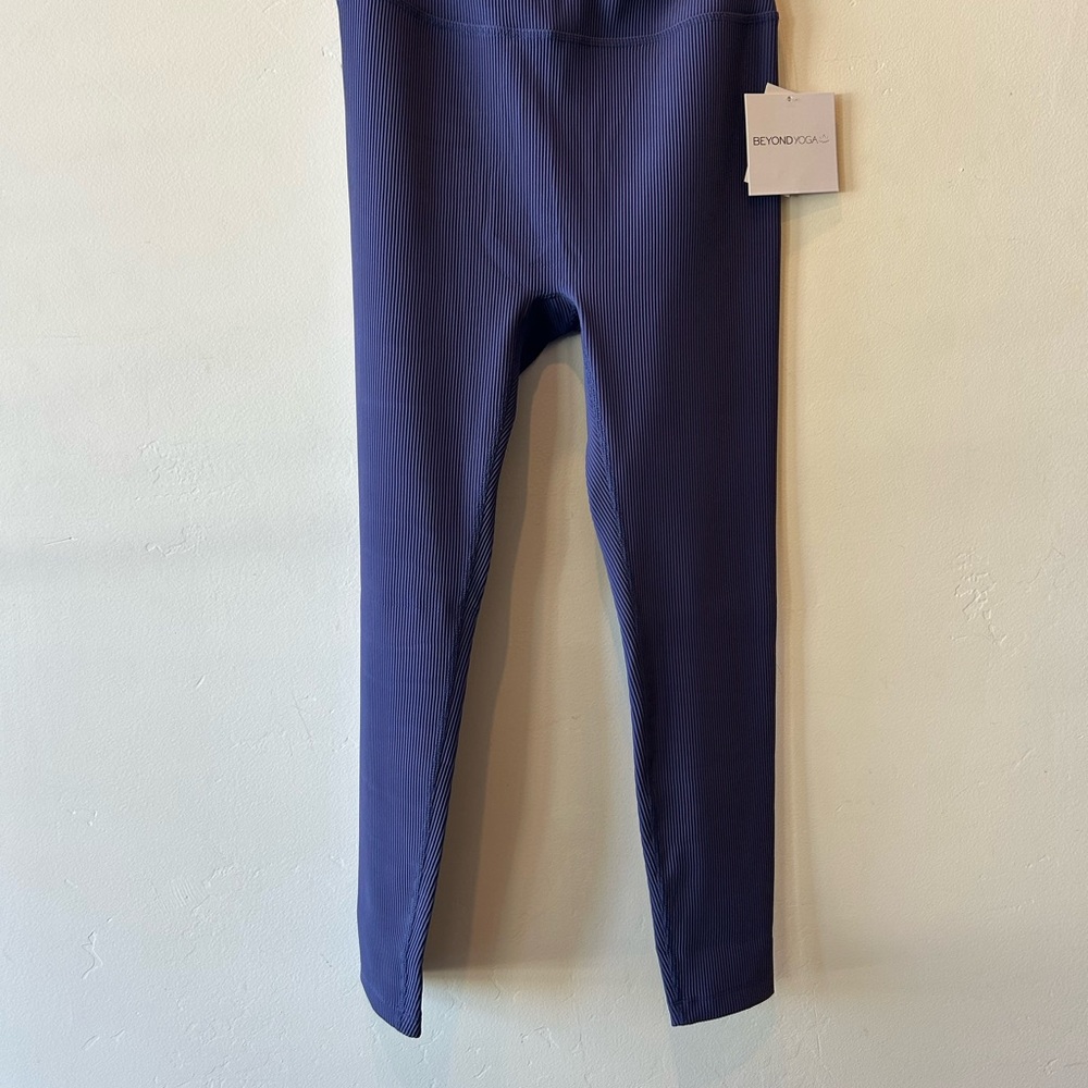 Beyond Yoga Blue Leggings Sleek Stretchy Full-Length